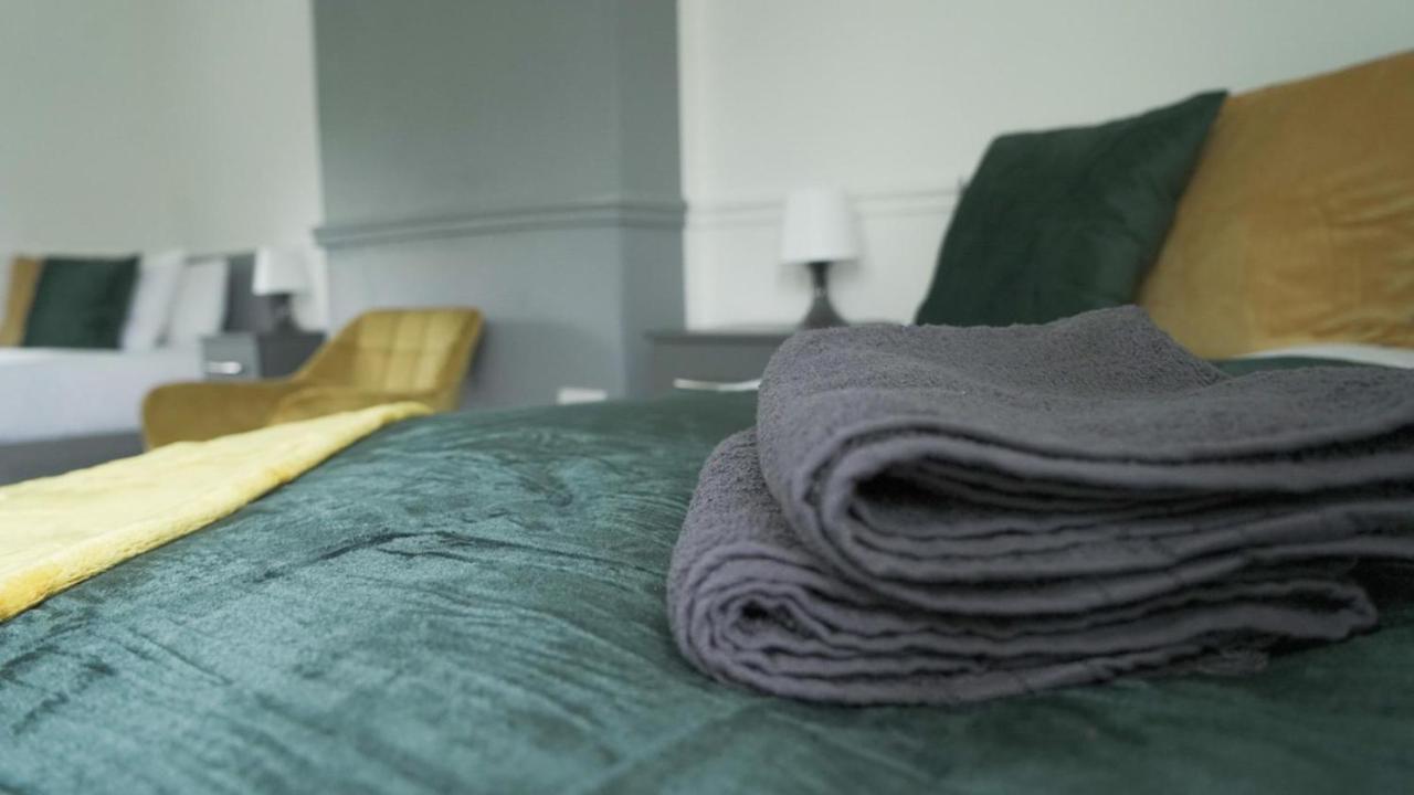 Villa Jewel Of Barking London Extérieur photo
