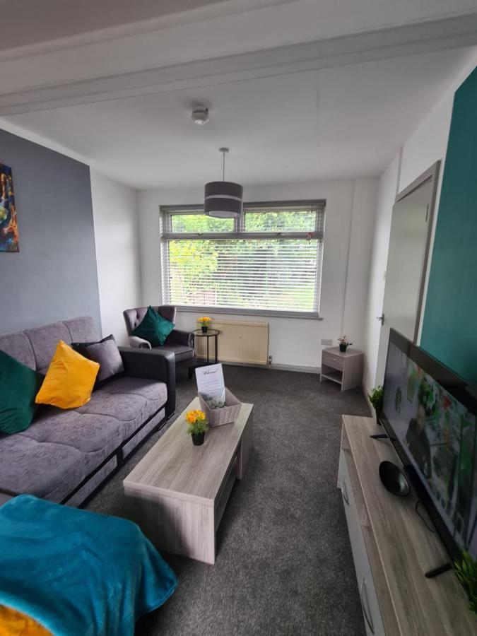 Villa Jewel Of Barking London Extérieur photo
