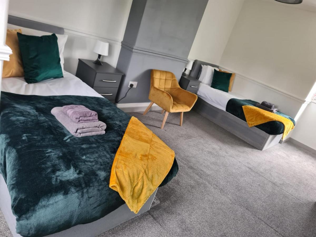 Villa Jewel Of Barking London Extérieur photo